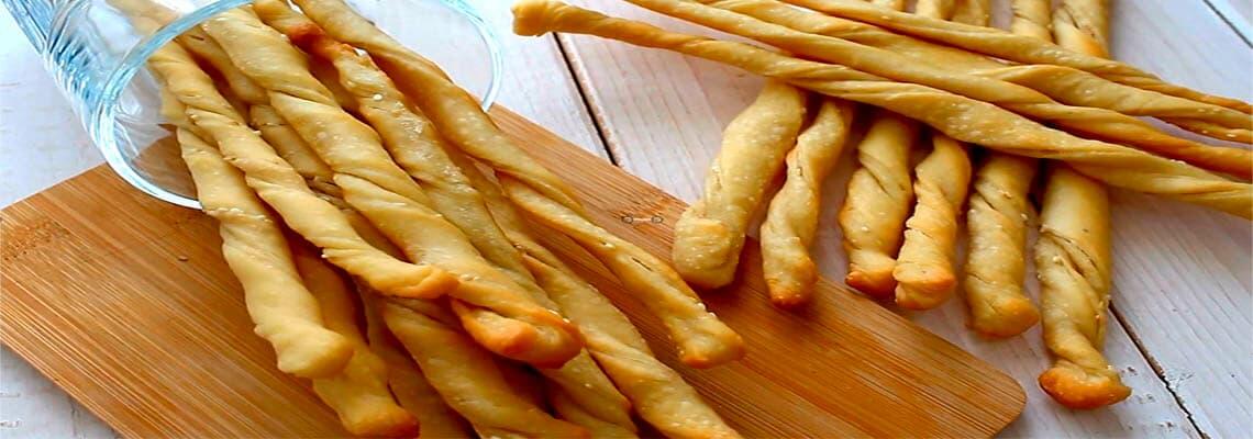 Хлебные палочки с кунжутом гриссини cornellis 125г. Итальянские палочки гриссини. Гриссини рецепт классический итальянский рецепт. Гриссини рецепт классический итальянский рецепт. Гриссини рецепт классический итальянский рецепт.