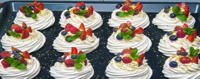pirozhnoe-pavlova