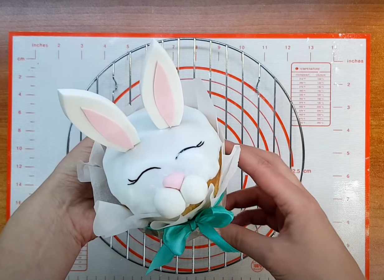 Украшение куличей на Пасху: 10 оригинальных идей декора